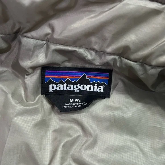 NWOT Patagonia Women's Nano Puff Insulated Jacket size M in Seabird Grey - Picture 8 of 10